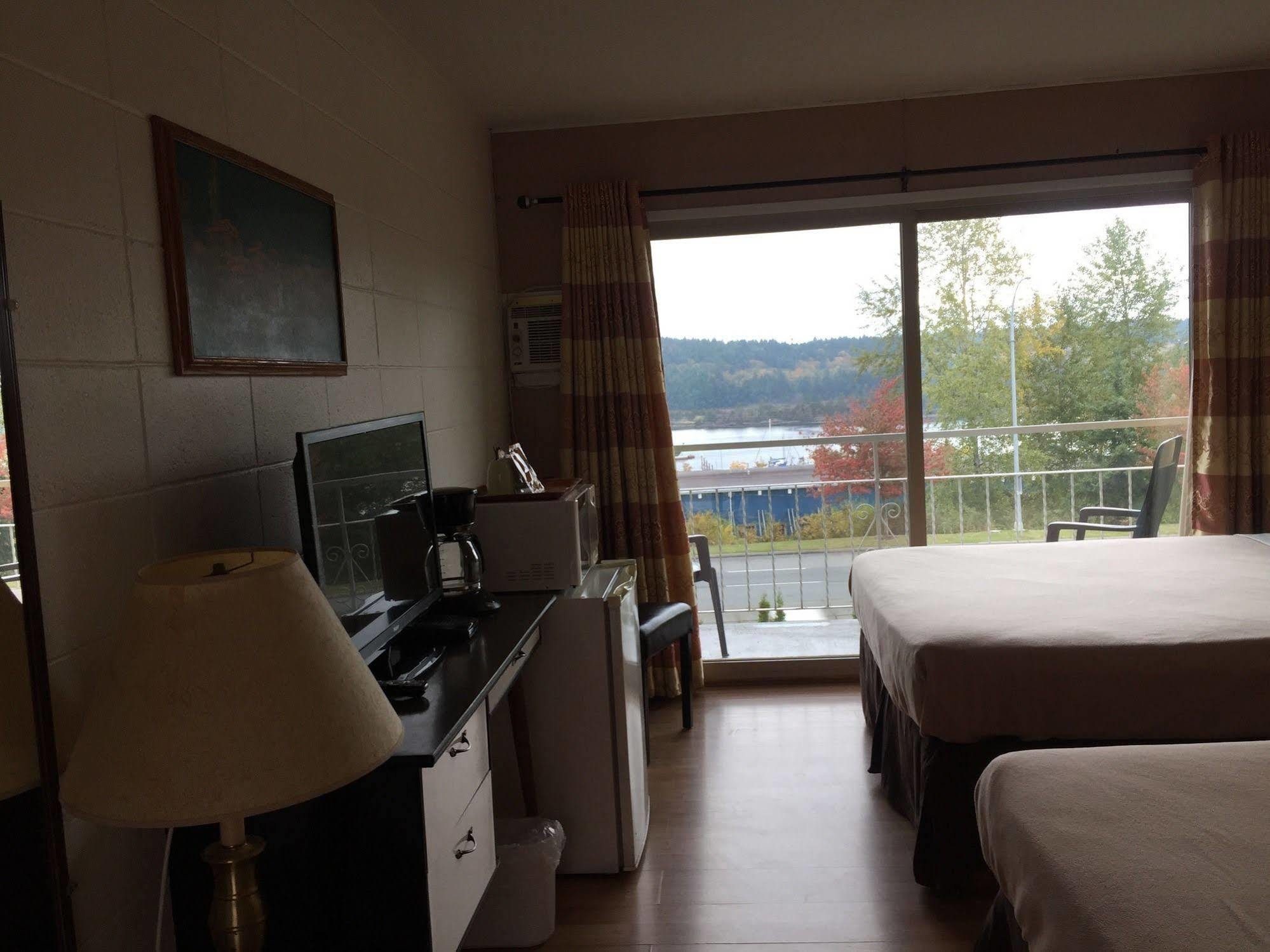 Holiday House Motel Ladysmith Eksteriør billede